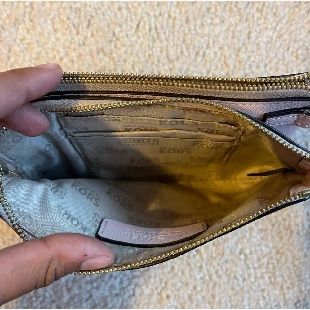 Michael Kors Wristlet
